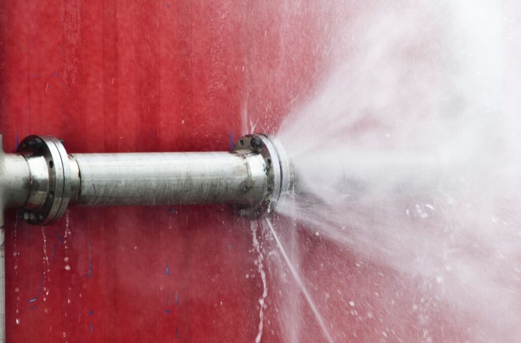 Leaking Pipes After A Repipe In Friendswood: What Went Wrong? 1 leaking pipe